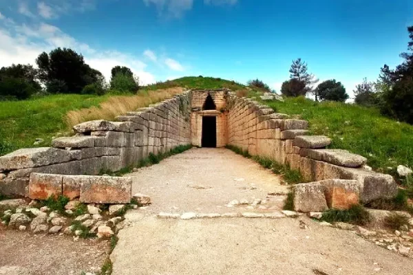 Old temple in mycaene greece