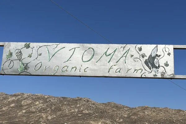 Vioma Organic Farm Sign